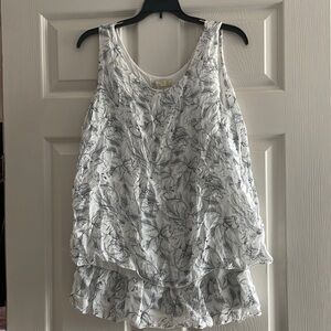 Beautiful sleeveless top